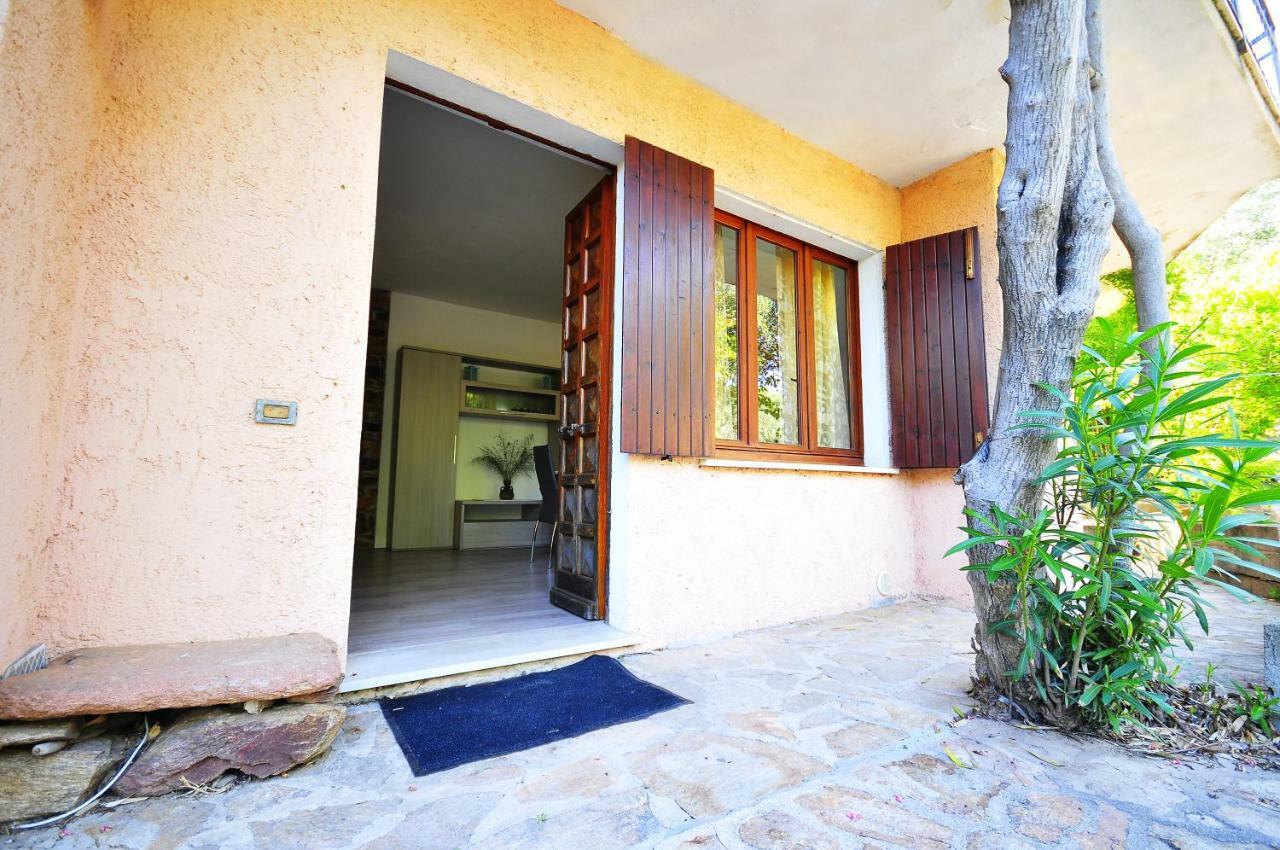 ポルト・オッティオル Residenza I Melograniヴィラ エクステリア 写真