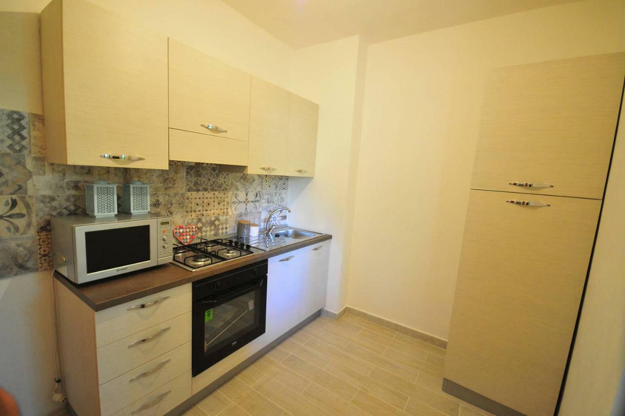ポルト・オッティオル Residenza I Melograniヴィラ エクステリア 写真